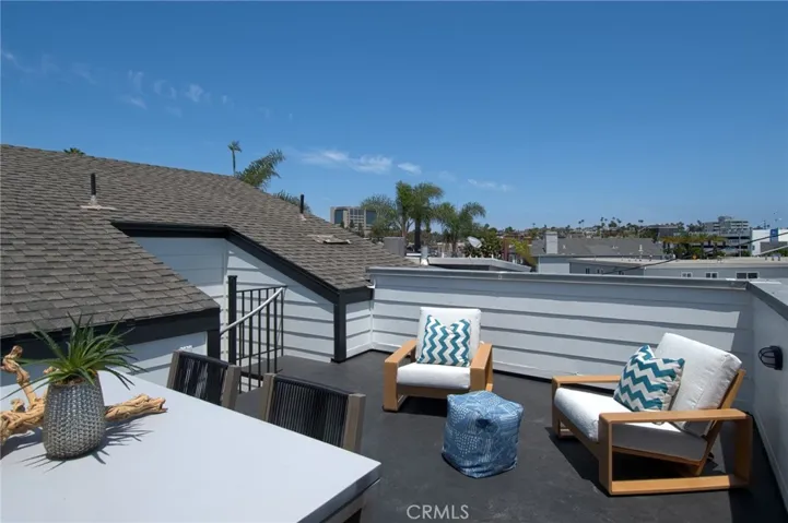 512 35th, Newport Beach, California 92663