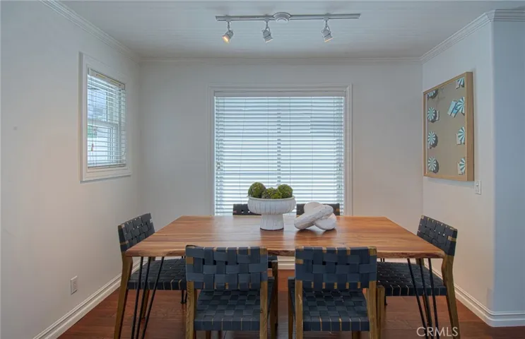 512 35th, Newport Beach, California 92663