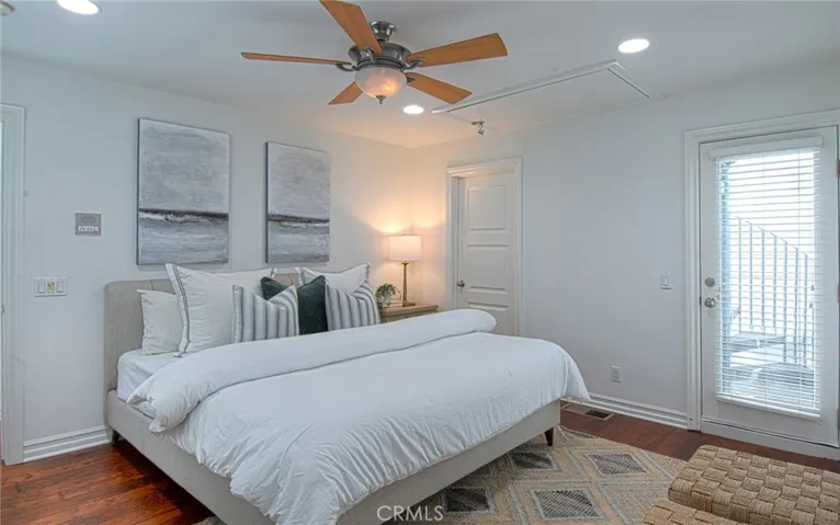 512 35th, Newport Beach, California 92663