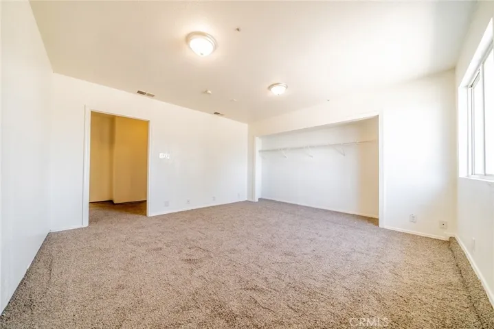 8417 Ailanthus, Phelan, California 92371