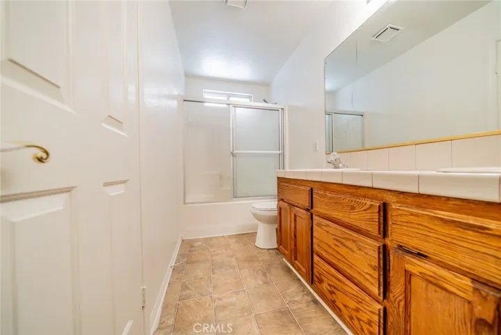 8417 Ailanthus, Phelan, California 92371