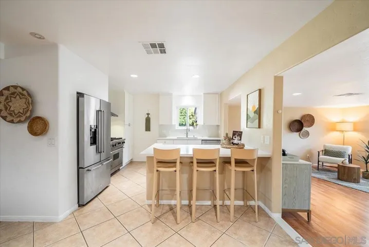 1015 Gamble Ln, Escondido, California 92029