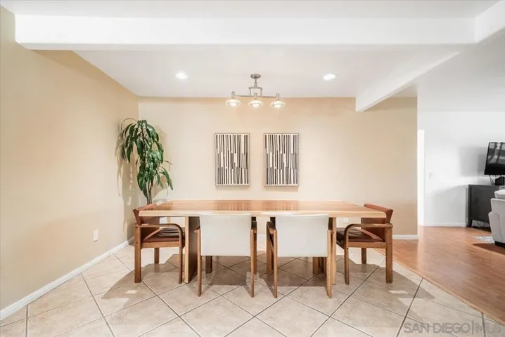 1015 Gamble Ln, Escondido, California 92029