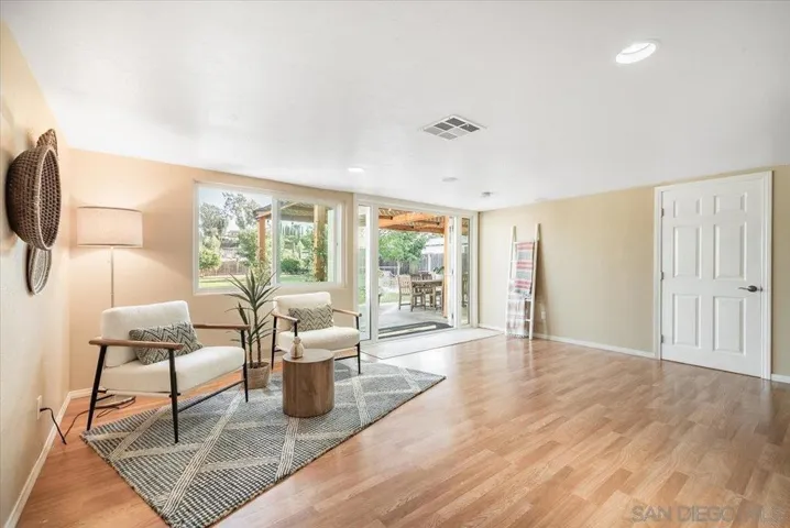 1015 Gamble Ln, Escondido, California 92029