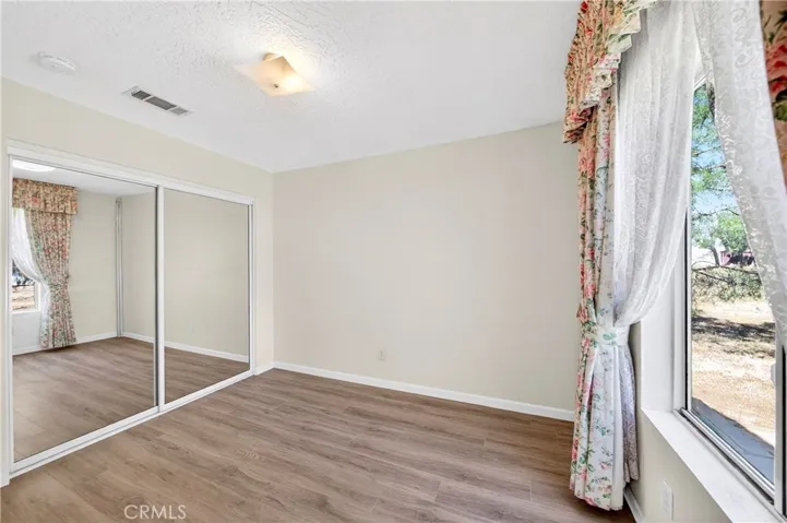 9770 Sunny Vista, Phelan, California 92371