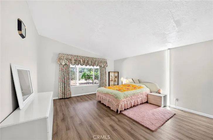 9770 Sunny Vista, Phelan, California 92371
