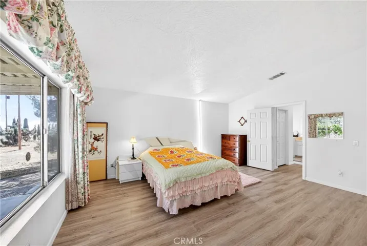 9770 Sunny Vista, Phelan, California 92371
