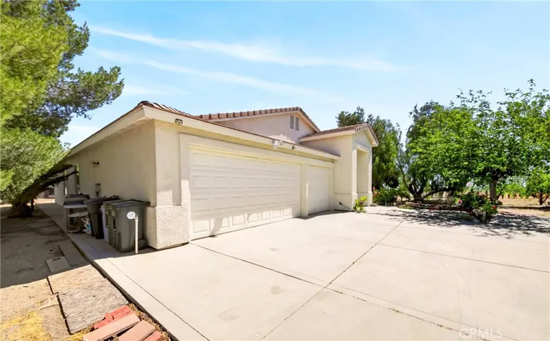 9770 Sunny Vista, Phelan, California 92371
