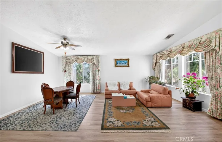 9770 Sunny Vista, Phelan, California 92371