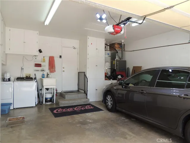 Garage - High Ceiling - I