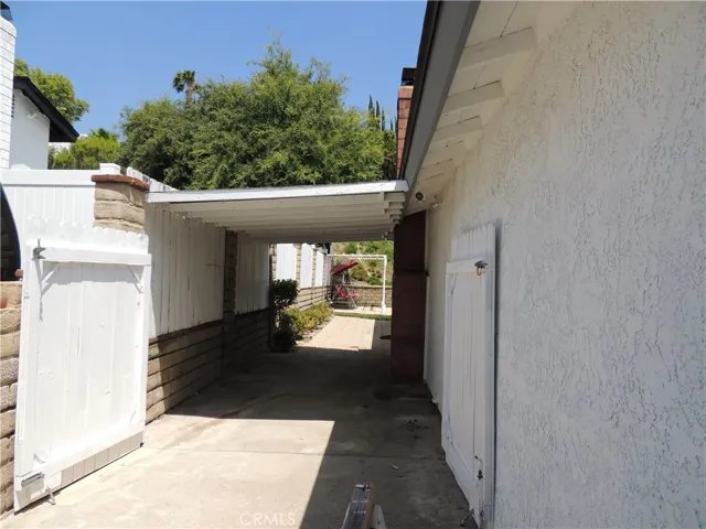 Side Yard - North Side - w/Parking