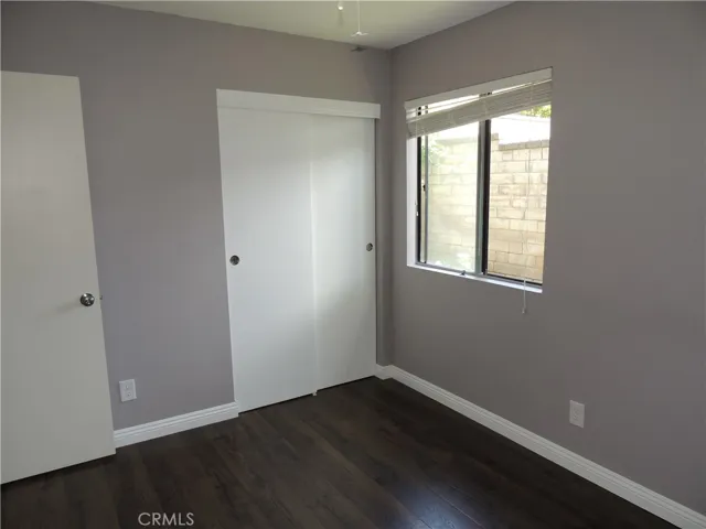 Bedroom - Center - II