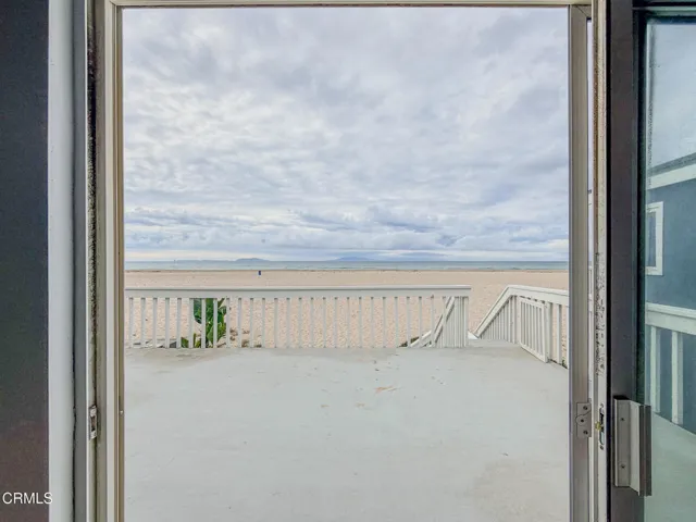 4027 Ocean Dr-18