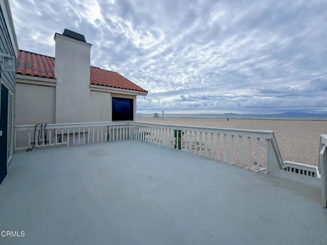 4027 Ocean Dr-19