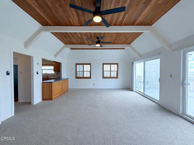 4027 Ocean Dr-16