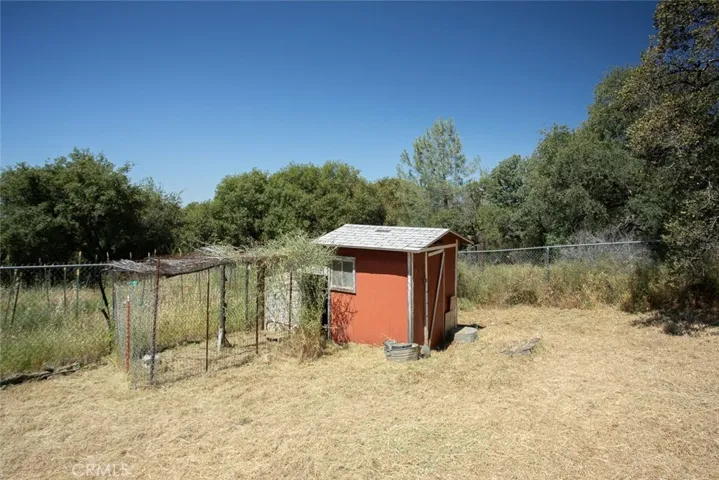 chicken coop