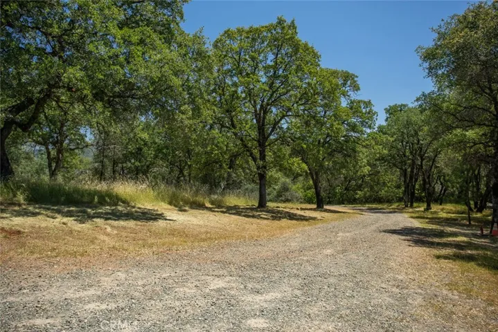 private driveway