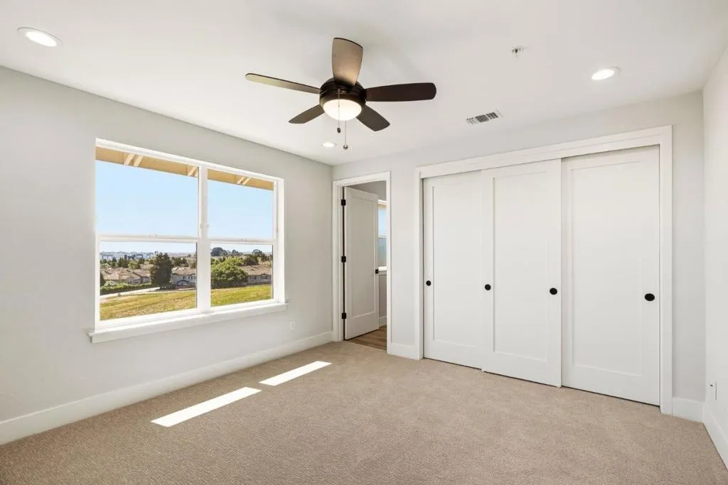 141 Skyline Vista