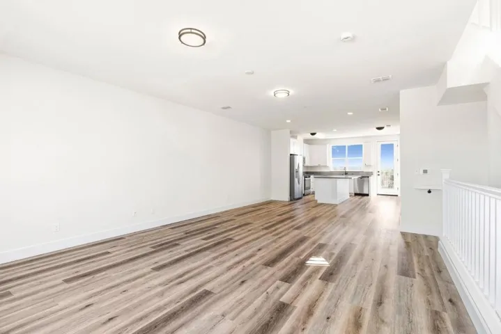 137 Skyline Vista