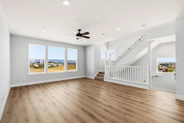 141 Skyline Vista