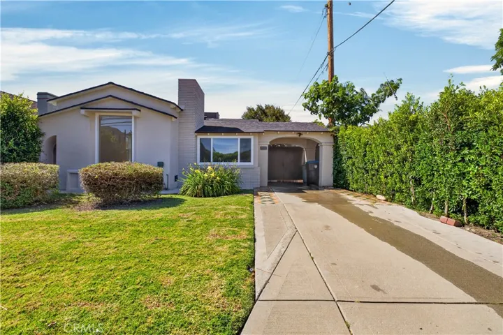1713 W Alameda Avenue, Burbank, California 91506