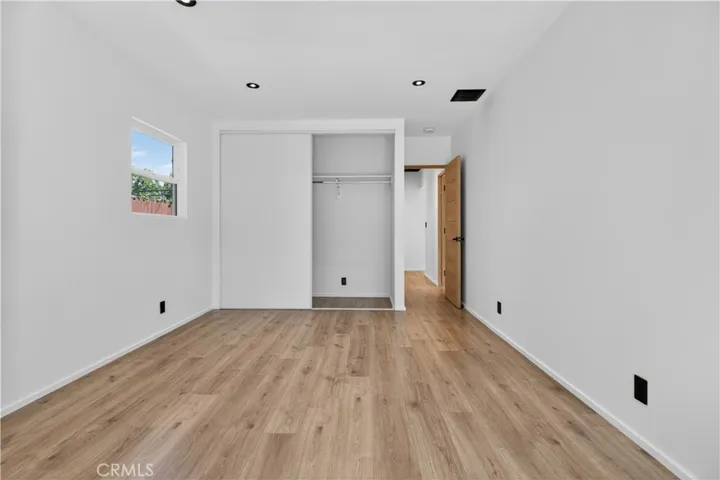 1713 W Alameda Avenue, Burbank, California 91506