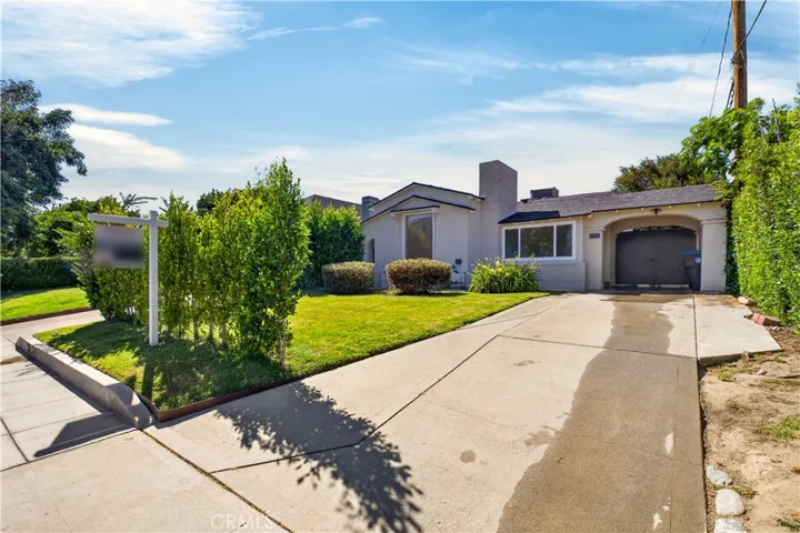 1713 W Alameda Avenue, Burbank, California 91506