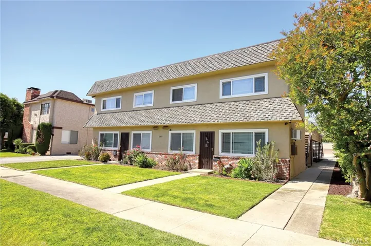 569 E Colorado Avenue, Glendora, California 91740