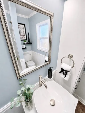 21104 Rosedell Drive, Saugus, California 91350