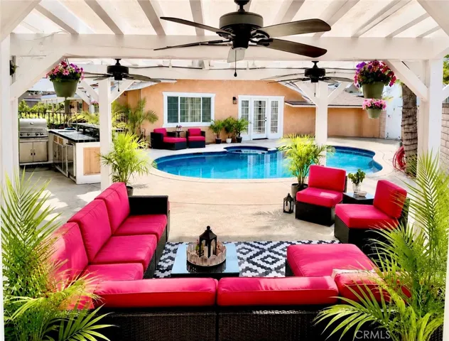 21104 Rosedell Drive, Saugus, California 91350