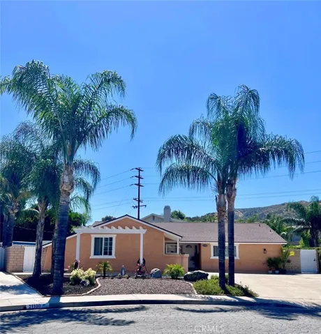 21104 Rosedell Drive, Saugus, California 91350