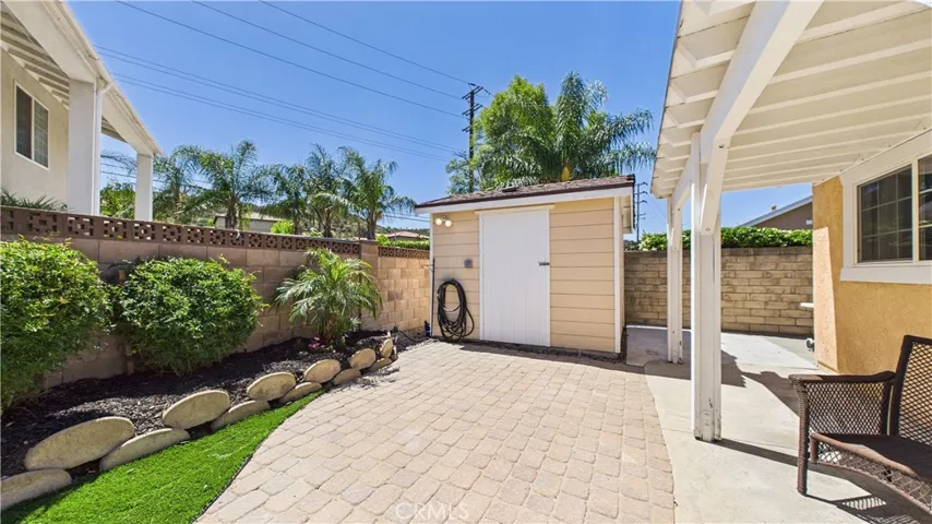 21104 Rosedell Drive, Saugus, California 91350