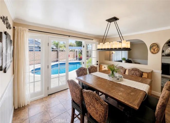 21104 Rosedell Drive, Saugus, California 91350