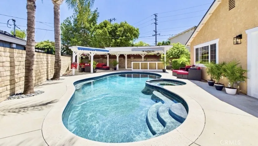 21104 Rosedell Drive, Saugus, California 91350
