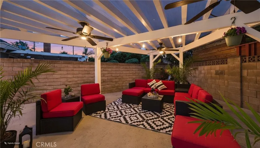 21104 Rosedell Drive, Saugus, California 91350
