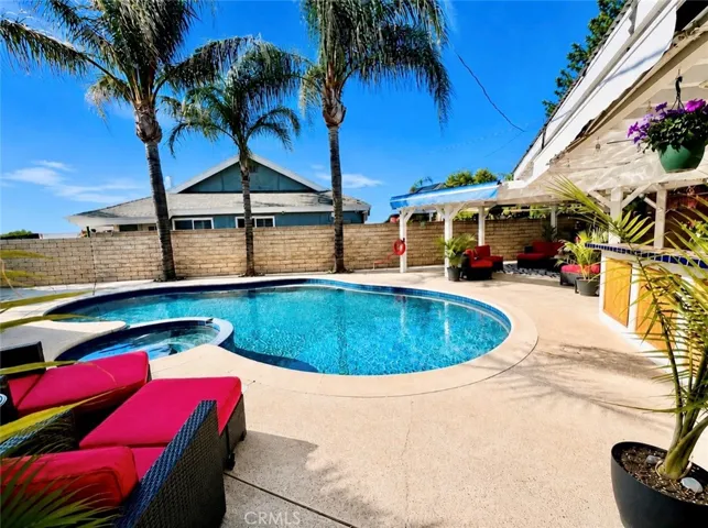 21104 Rosedell Drive, Saugus, California 91350