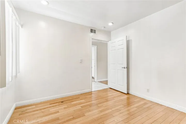 7060 Morse Avenue, North Hollywood, California 91605