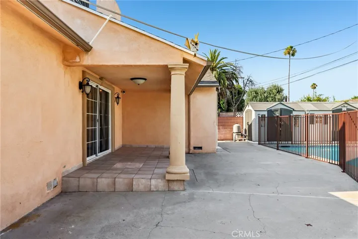 7060 Morse Avenue, North Hollywood, California 91605
