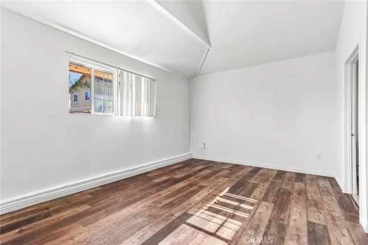 7060 Morse Avenue, North Hollywood, California 91605