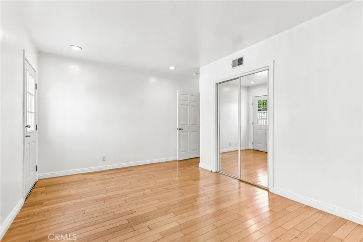 7060 Morse Avenue, North Hollywood, California 91605