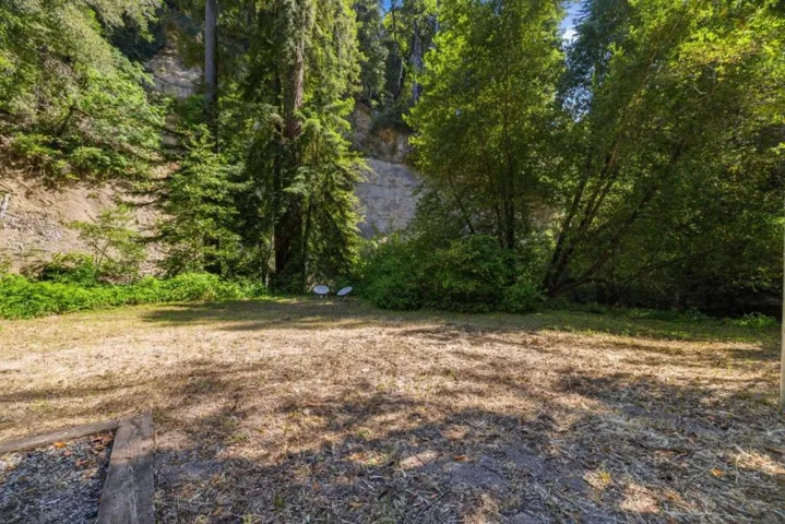 15740 Forest Hill Drive, Boulder Creek, California 95006