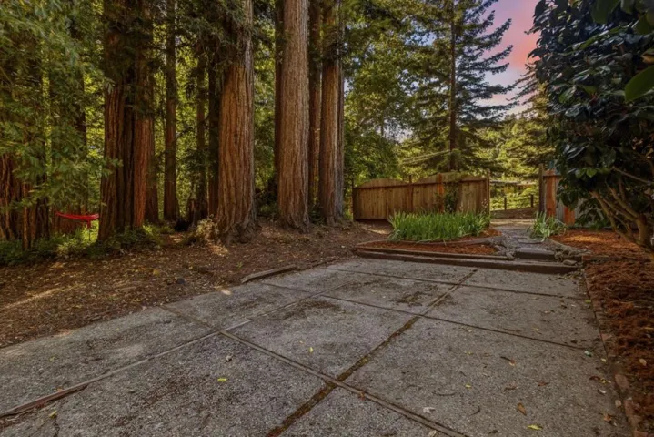 15740 Forest Hill Drive, Boulder Creek, California 95006