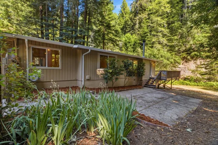 15740 Forest Hill Drive, Boulder Creek, California 95006