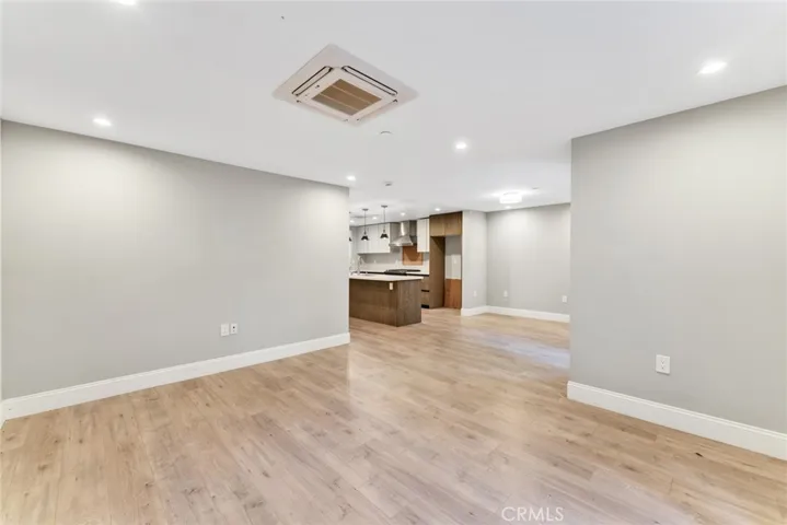 168 S Sierra Madre Boulevard 113, Pasadena, California 91107