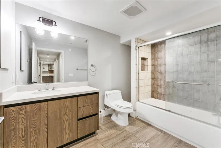 168 S Sierra Madre Boulevard 113, Pasadena, California 91107