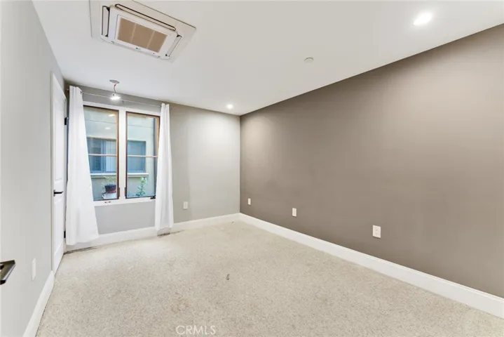 168 S Sierra Madre Boulevard 113, Pasadena, California 91107