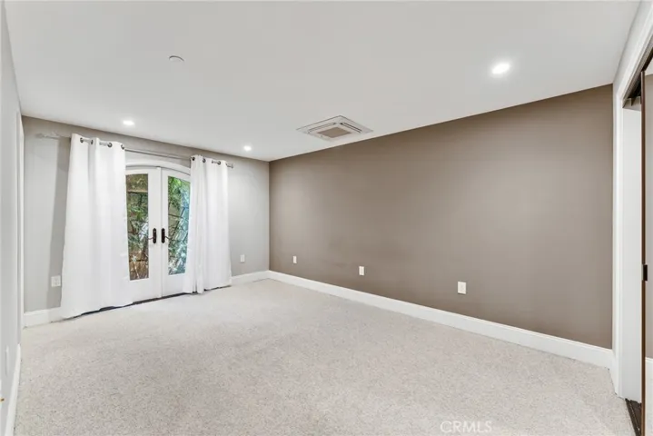 168 S Sierra Madre Boulevard 113, Pasadena, California 91107