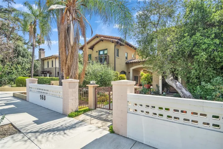 168 S Sierra Madre Boulevard 113, Pasadena, California 91107