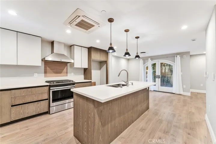 168 S Sierra Madre Boulevard 113, Pasadena, California 91107