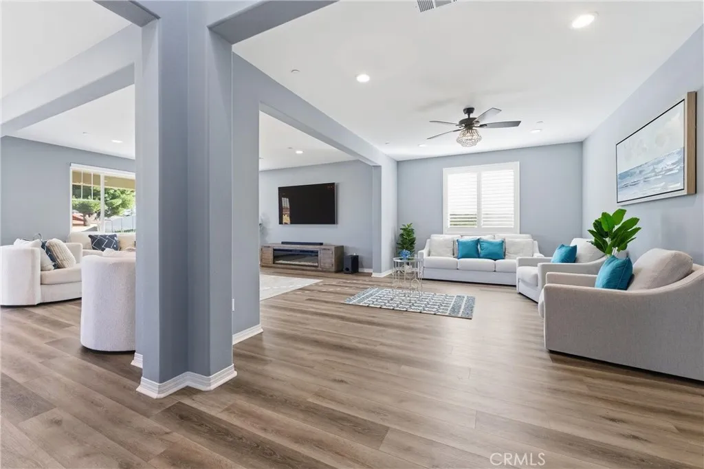 41638 Cielo Vista, Palmdale, California 93551 — photo 4